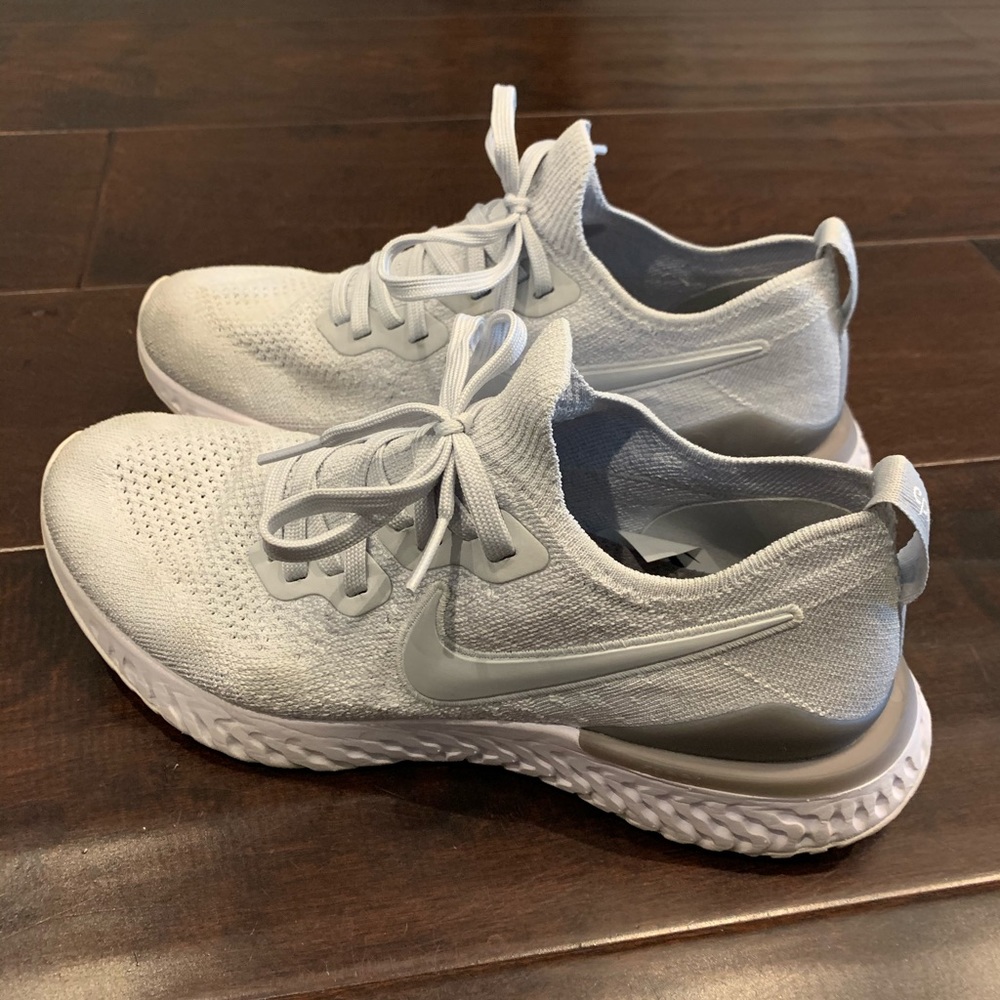 Nike epic react women’s size 9